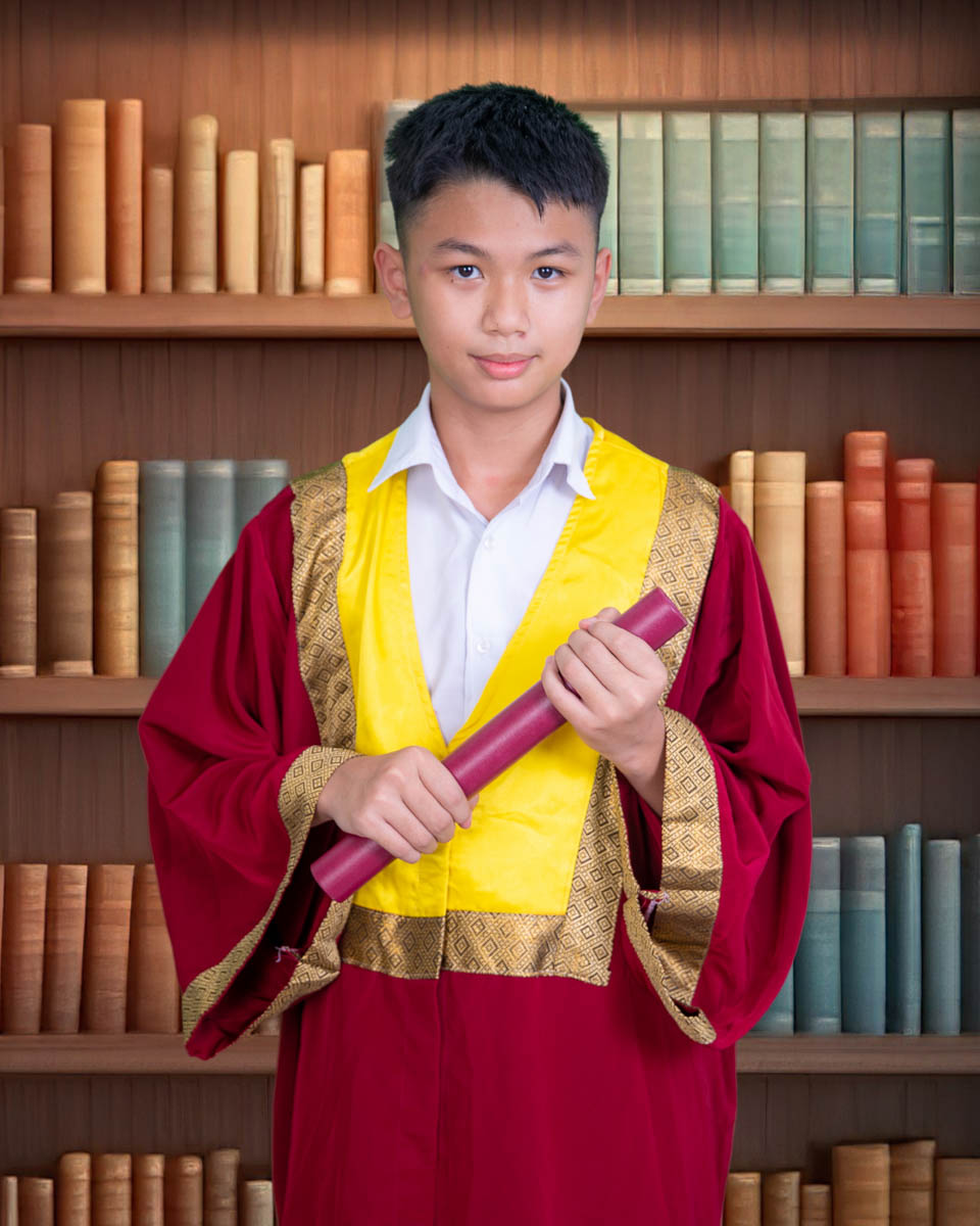 EISON LAI JUN LEONG赖俊良 (8x12 Print + Frame)