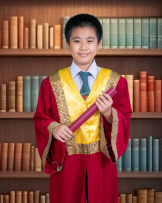 MATTHEW CHONG MING LI 张铭仂 (8x12 Print + Frame)