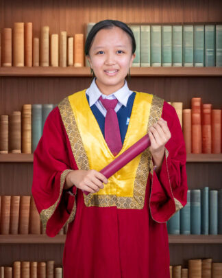 YONG PUI YING杨沛盈 (8x12 Print + Frame)