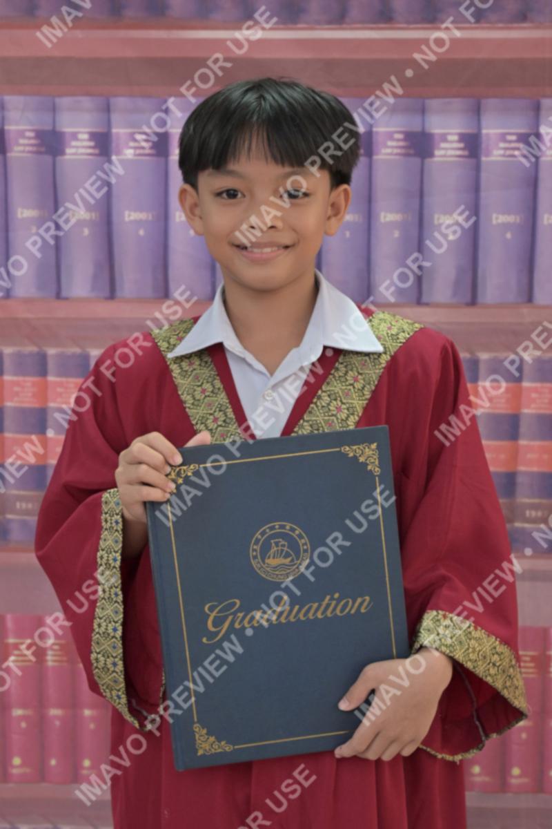 14 佐登 JORDAN JONAS JEROME