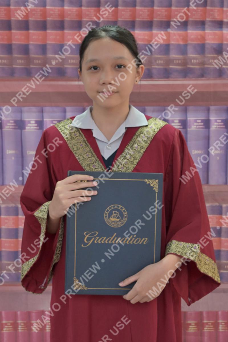 17 凯莎 KEYSHA KARLYSA BINTI ABDULLAH