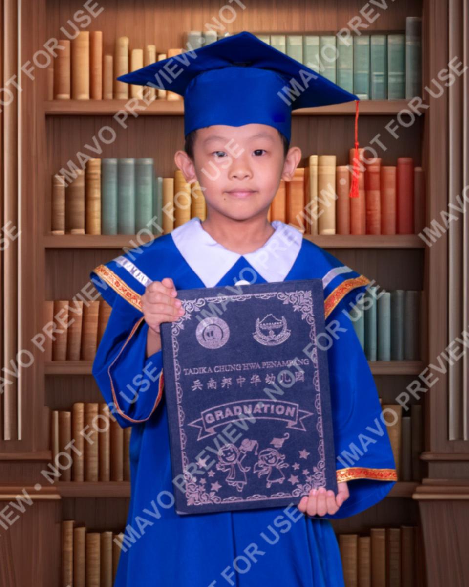 Ashton Yong Ming Fan
