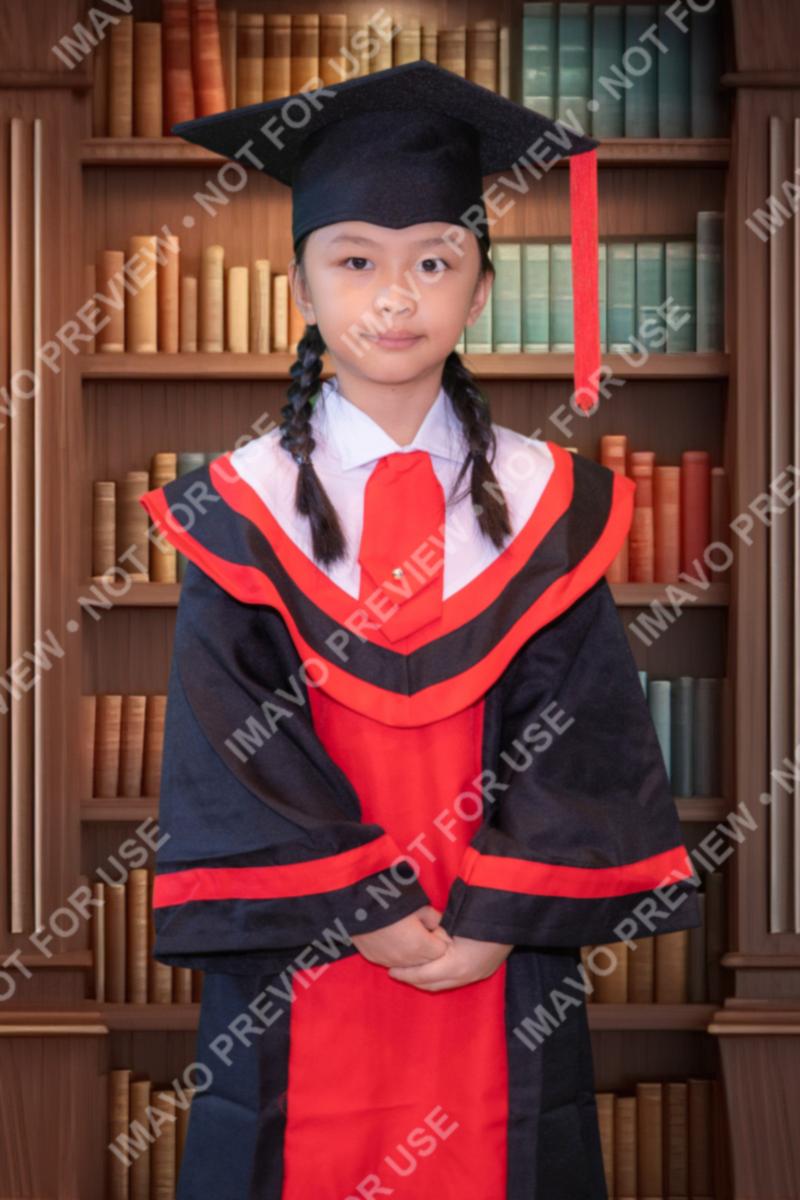 RIONNA AVASI DOUIS 瑞安娜